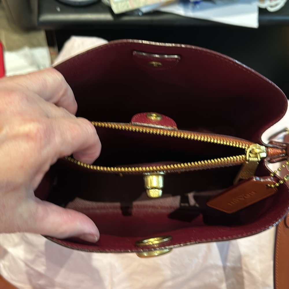 Signature coach flowered Willow crossbody handbag - Picture 3 of 4